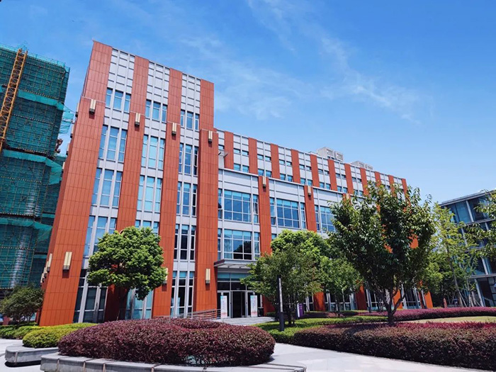 上海华二紫竹学院