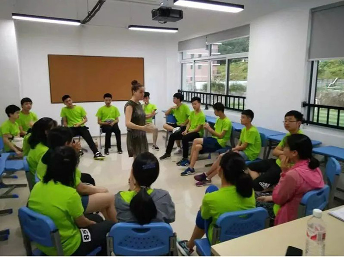 5 浙江常春藤国际学校A-level暑期衔接课程3.jpg