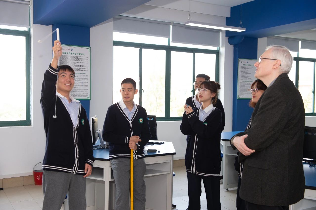 1658470275536200.jpg 1 上海燎原双语学校高中A-Level课程招生简章7.jpg