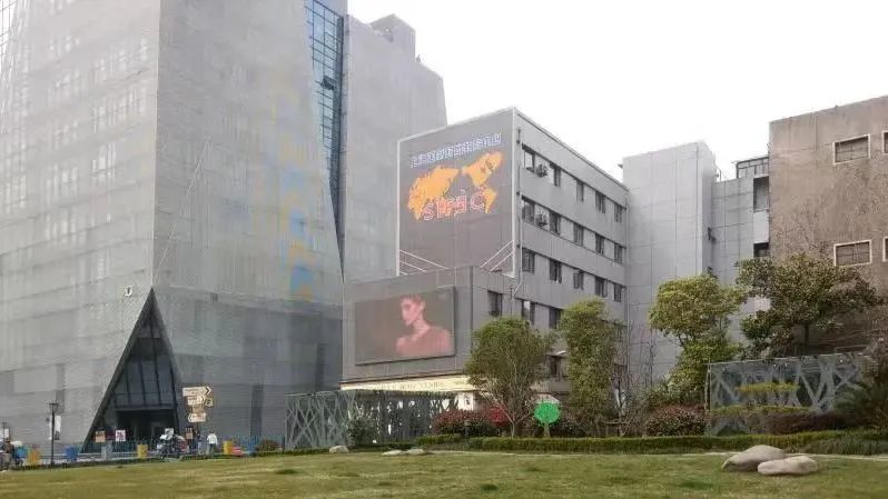 3 上海日本方向国际高中，学费普遍低于10万7.jpg