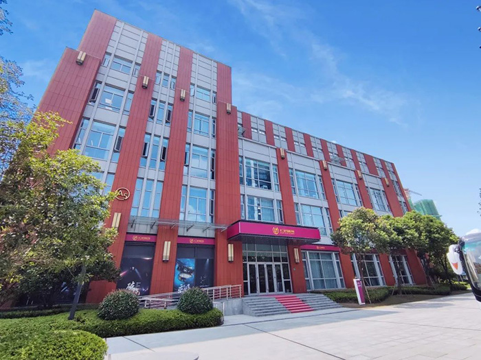 2 华二紫竹学院2023年春季招生简章发布17.jpg