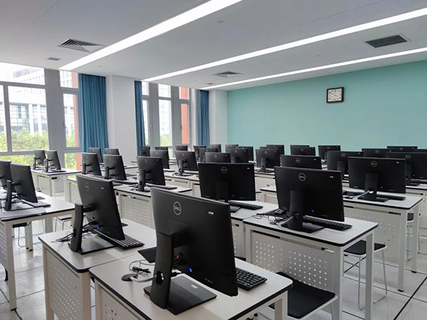 2 华二紫竹学院2023年春季招生简章发布27.jpg