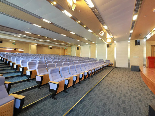 2 华二紫竹学院2023年春季招生简章发布46.jpg