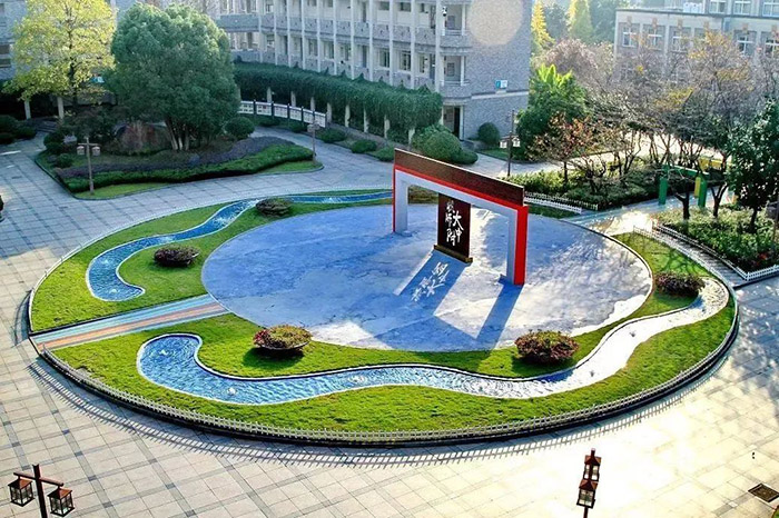 1669788364185232.jpg 5 杭州六所公办学校国际部近3年毕业生升学结果25.jpg