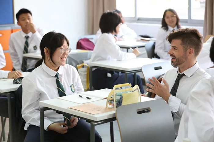 1671522358282677.jpg 2 上海天华英澳美学校,斩获11枚牛剑面邀10.jpg