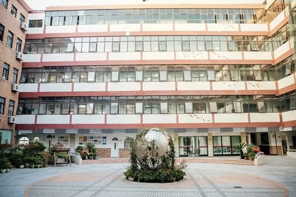 上海学费低于15万的国际高中盘点，性价比极高