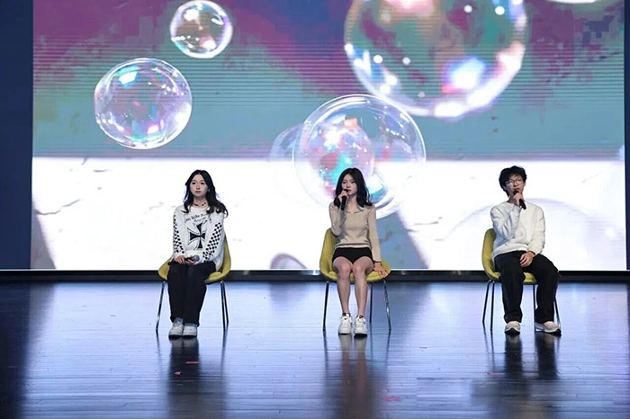 1 杭二中国际部 钱江国际少年研究员计划14.jpg