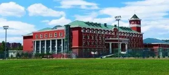 读国际学校一年学费多少钱?