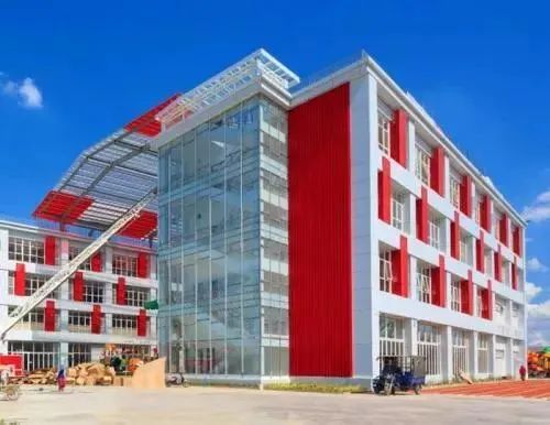 读国际学校一年学费多少钱?