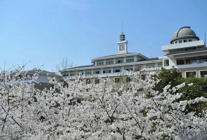杭州AP国际学校|| 杭十四，90%以上被美国TOP50大学录取！