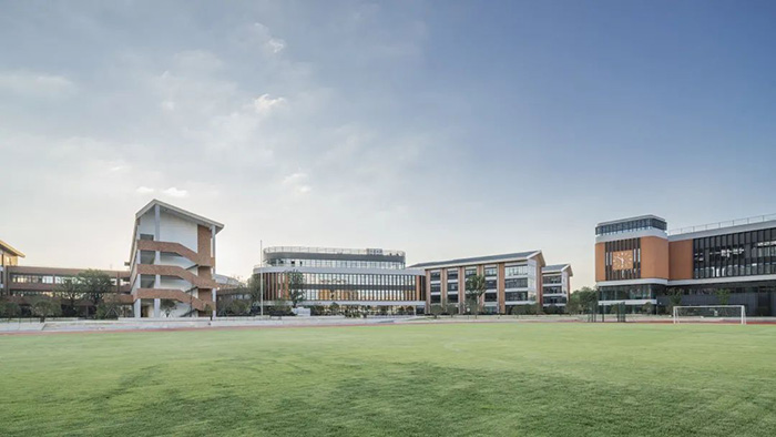 人大附中杭州学校好不好？学费15万起？